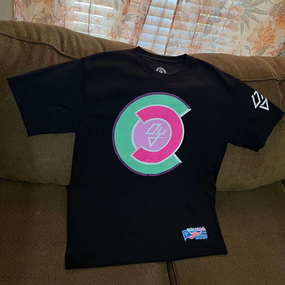 Daddy Yankee Official tour Shirt, size Medium, (New)